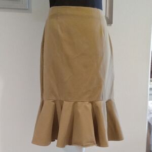 Classic Khaki Tan Ruffle Hem Skirt sx 8